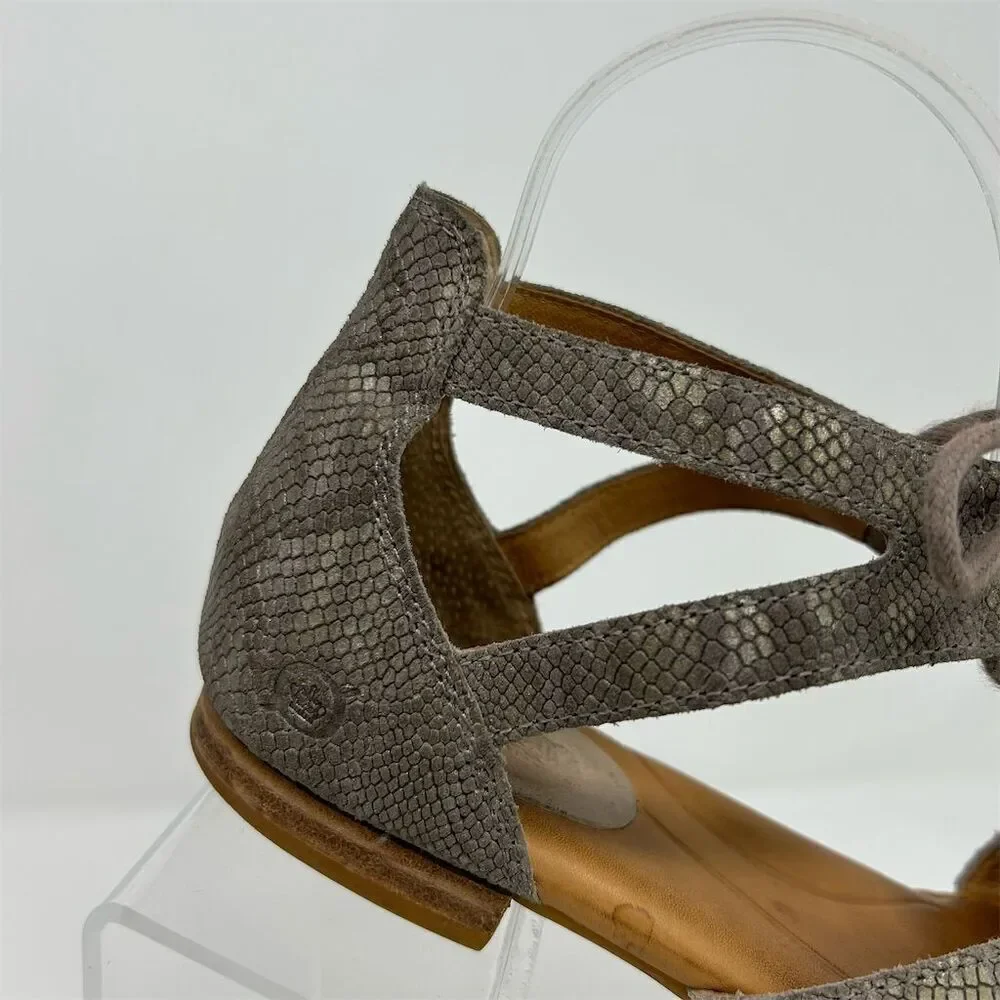 Born Women's Casma Gray Snake Print Lace Up Flat Sandals Size 8 Summer Fun